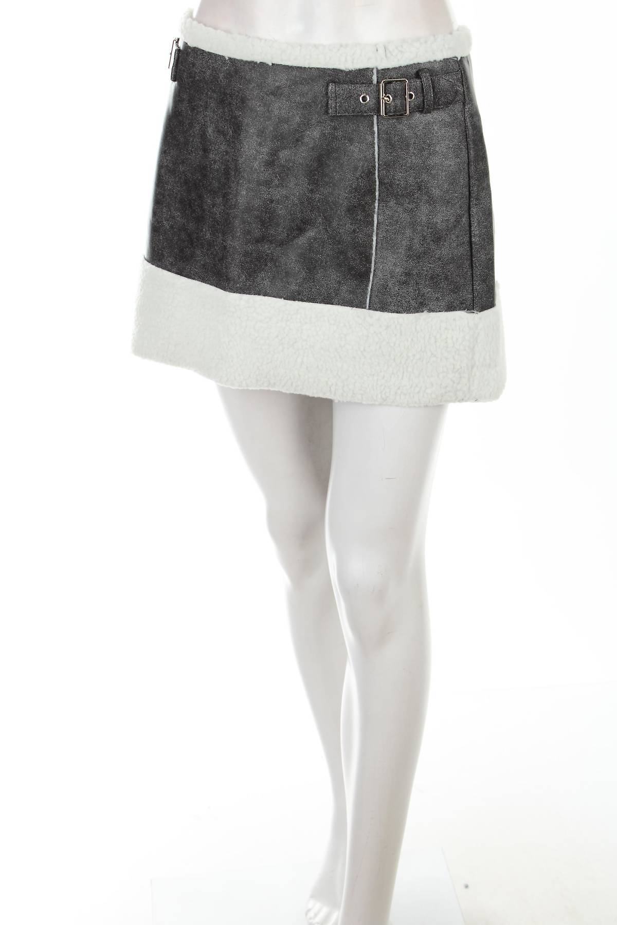 Пола Boohoo1 - Contour.bg Пола Boohoo1