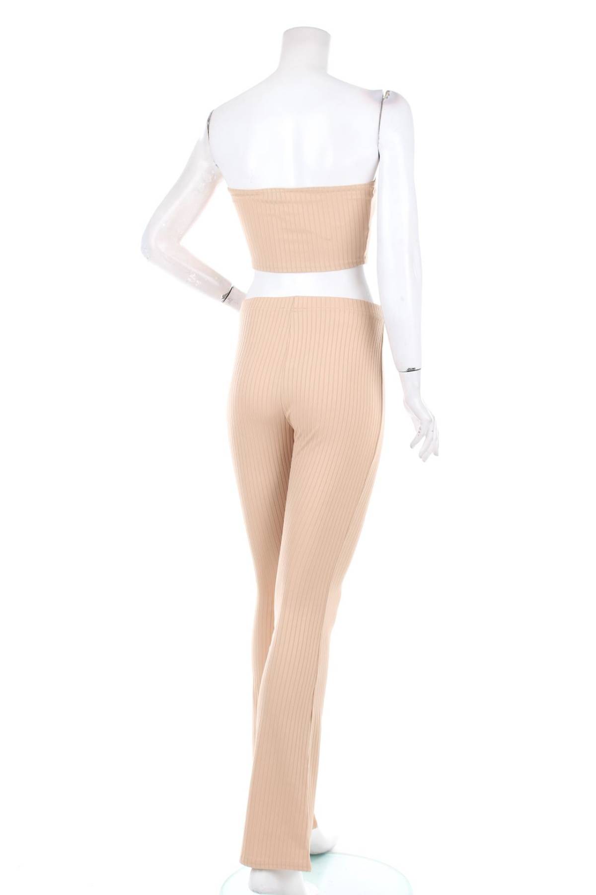 Дамски комплект Topshop4 - Contour.bg Дамски комплект Topshop4
