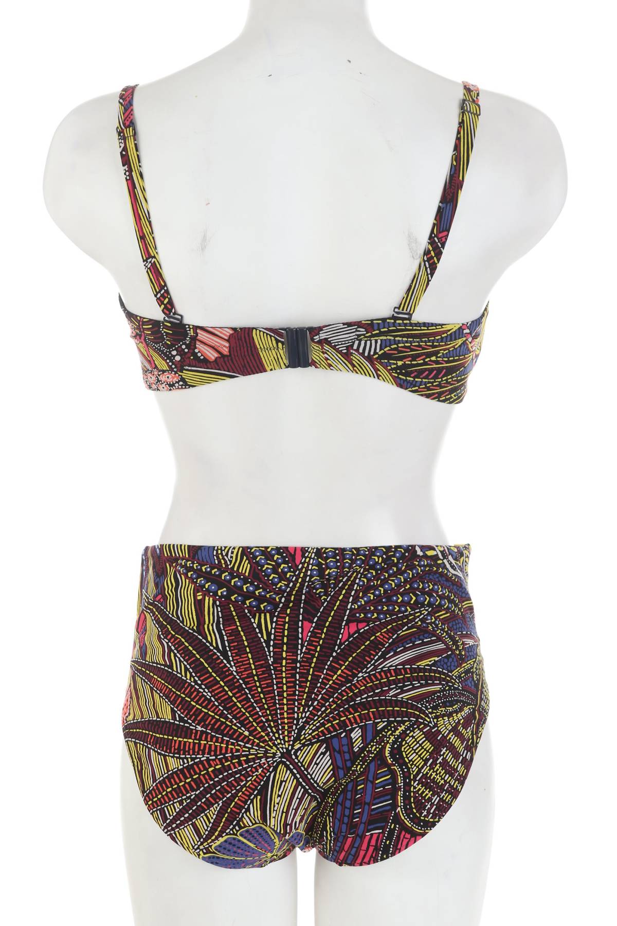 Бански костюм Chantelle2 - Contour.bg Бански костюм Chantelle2
