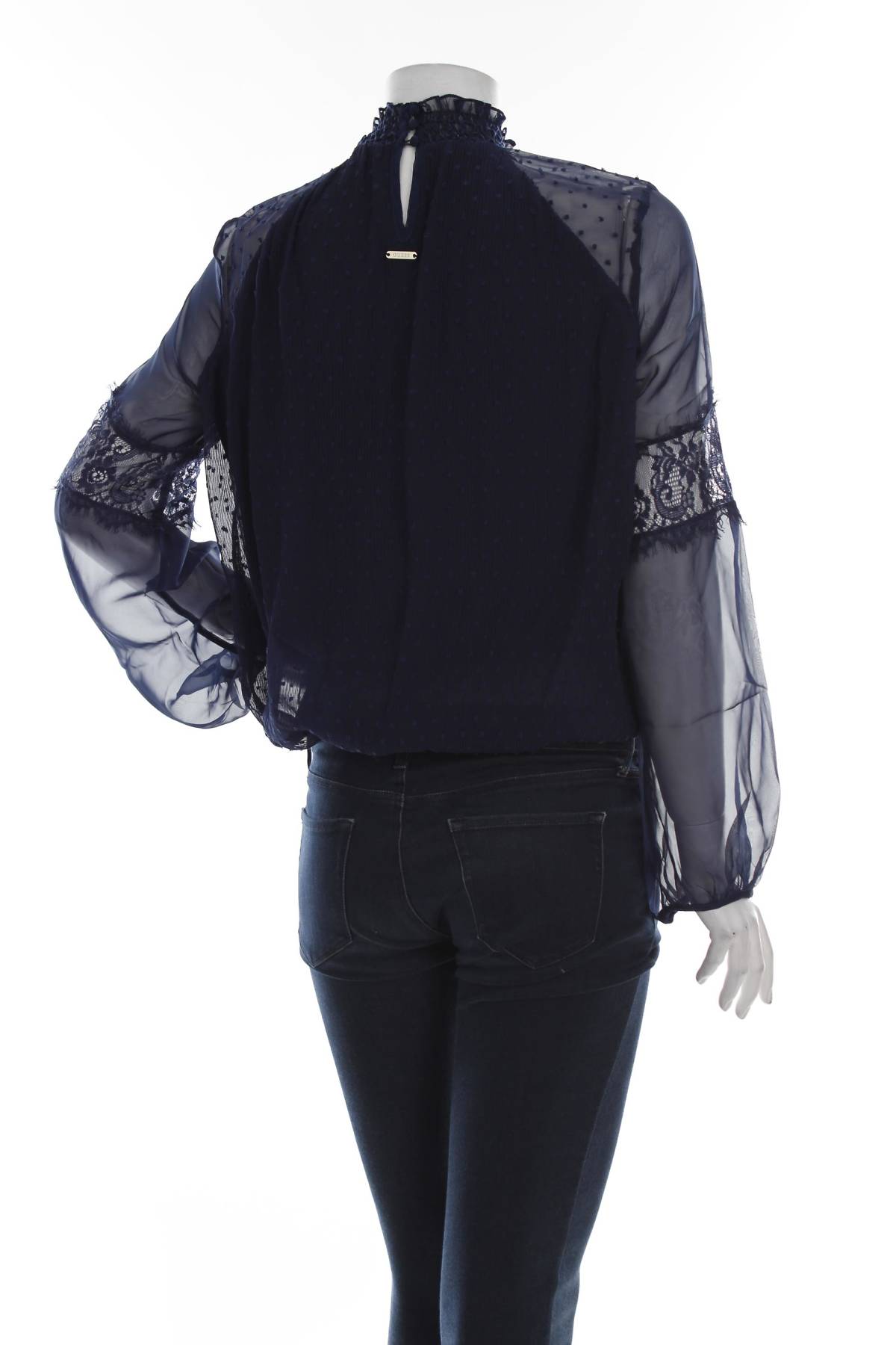 Γυναικεία μπλούζα Guess2 - Contourshop.gr Γυναικεία μπλούζα Guess2