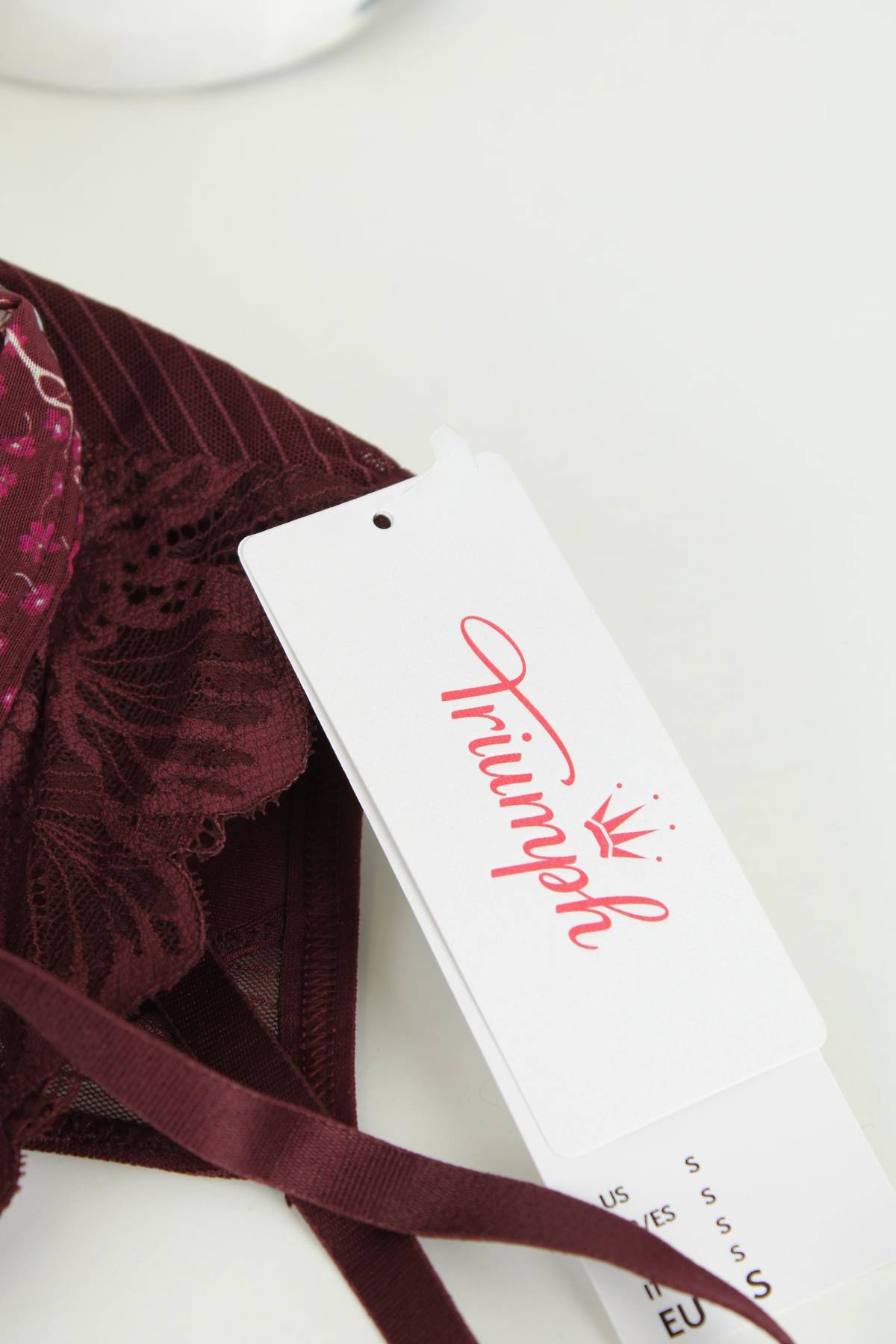 Сутиен Triumph3 - Contour.bg Сутиен Triumph3