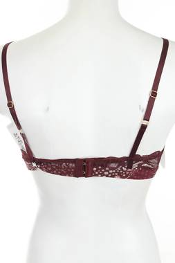 Сутиен Triumph2 - Contour.bg Сутиен Triumph2