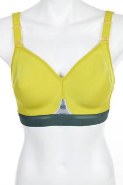 Спортен сутиен Triumph Triaction1