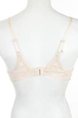 Сутиен Triumph2 - Contour.bg Сутиен Triumph2