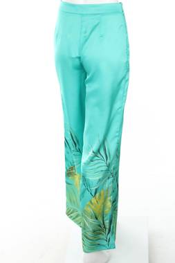 Дамски панталон Guess2