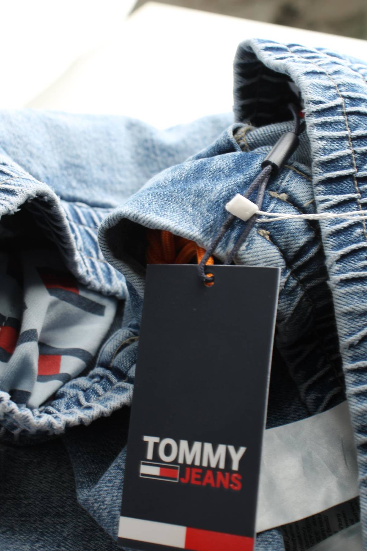 Мъжки дънки Tommy Jeans4