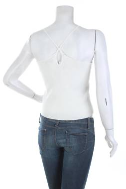 Γυναικείο αμάνικο Vero Moda Classic2