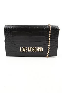 Дамска кожена чанта Love Moschino1