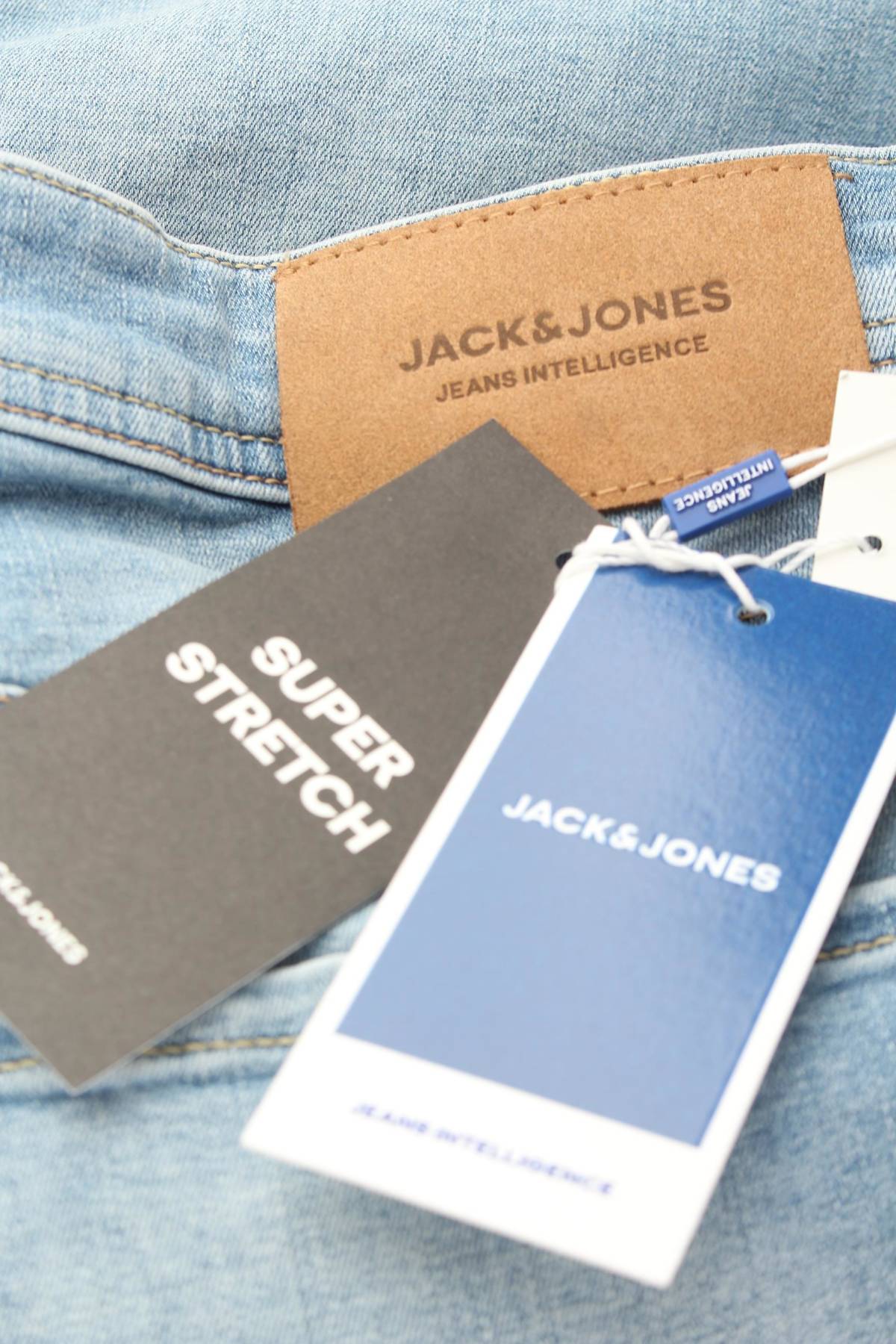 Мъжки къси дънки Jack & Jones3