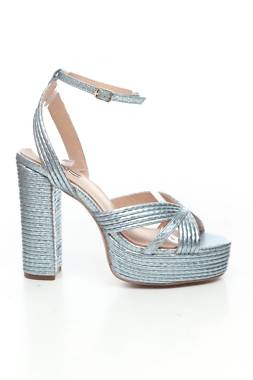 Сандали EXE Shoes1