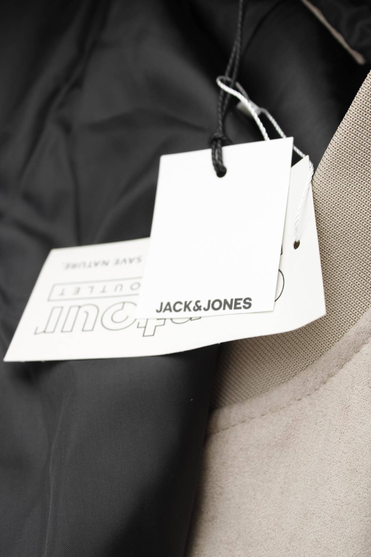 Ανδρικό μπουφάν Jack & Jones4
