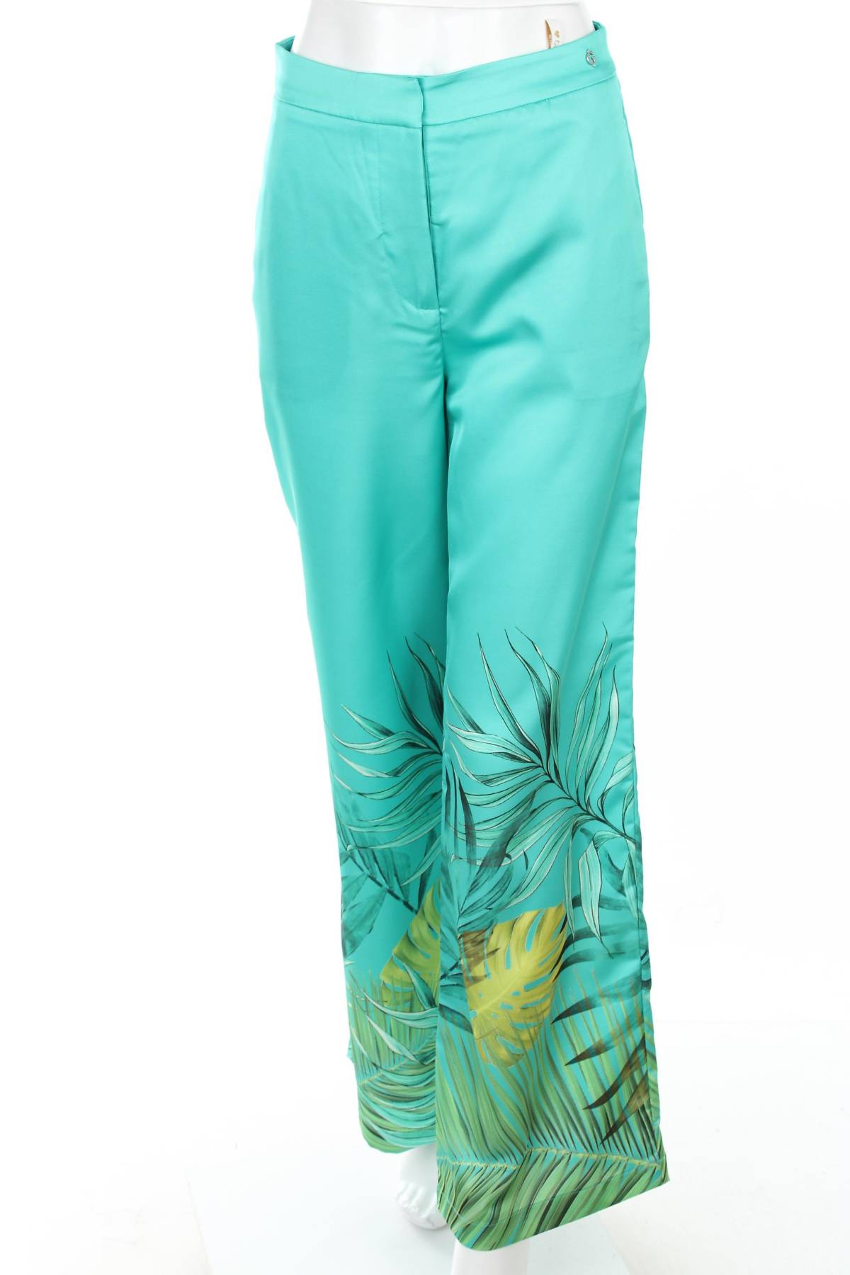 Дамски панталон Guess1