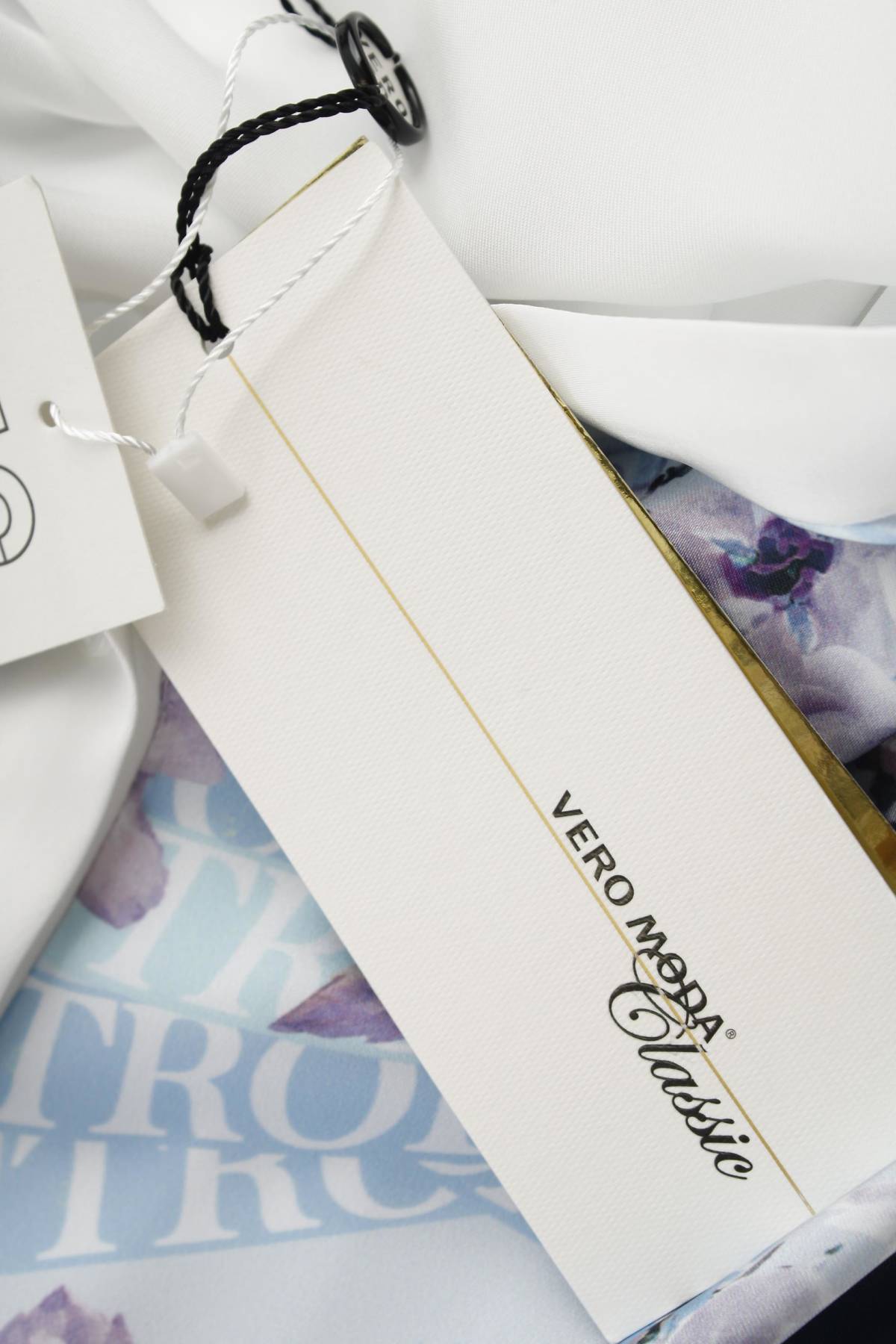 Дамска риза Vero Moda Classic3 - Contour.bg Дамска риза Vero Moda Classic3