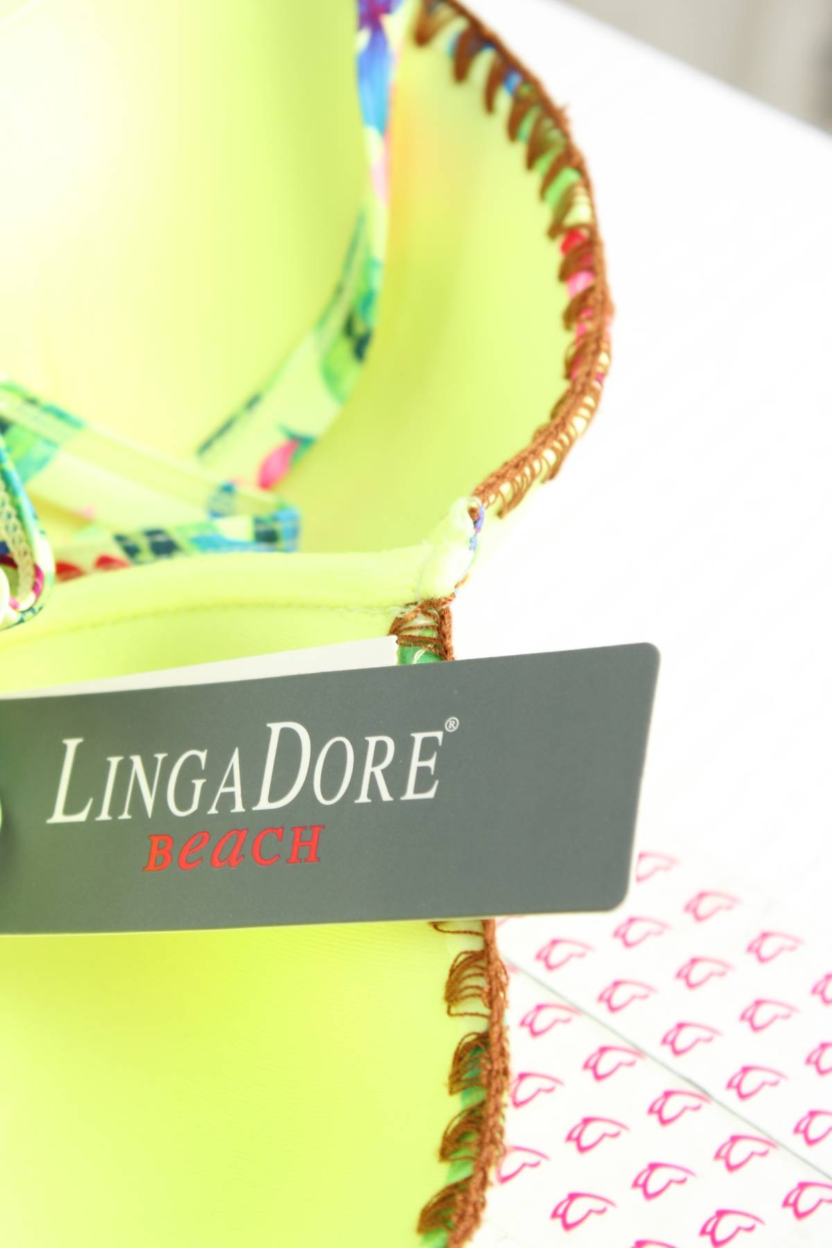 Бански горнище Linga Dore3