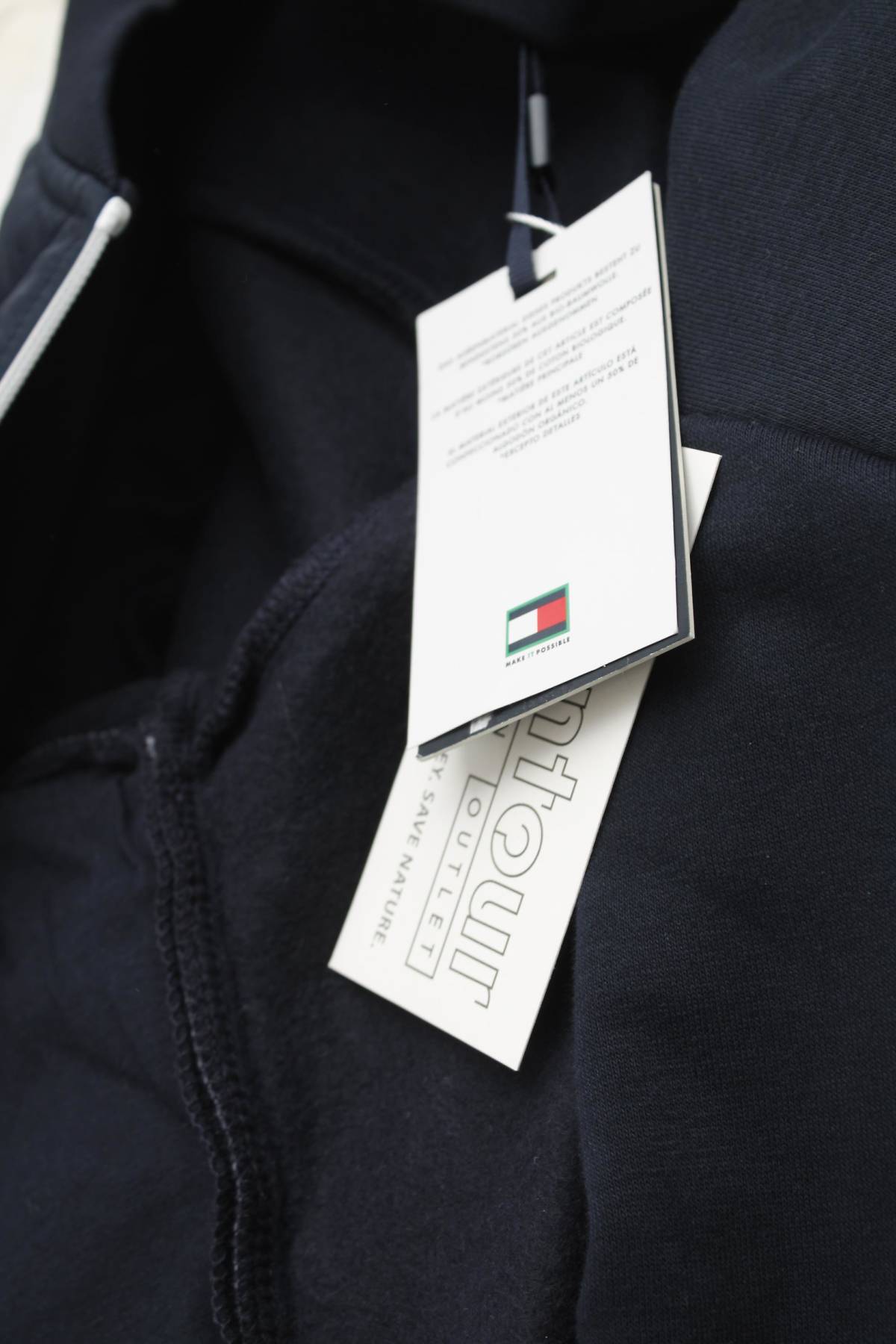 Мъжко яке Tommy Hilfiger4 - Contour.bg Мъжко яке Tommy Hilfiger4