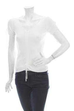 Γυναικεία μπλούζα Pepe Jeans x Dua Lipa1 - Contourshop.gr Γυναικεία μπλούζα Pepe Jeans x Dua Lipa1