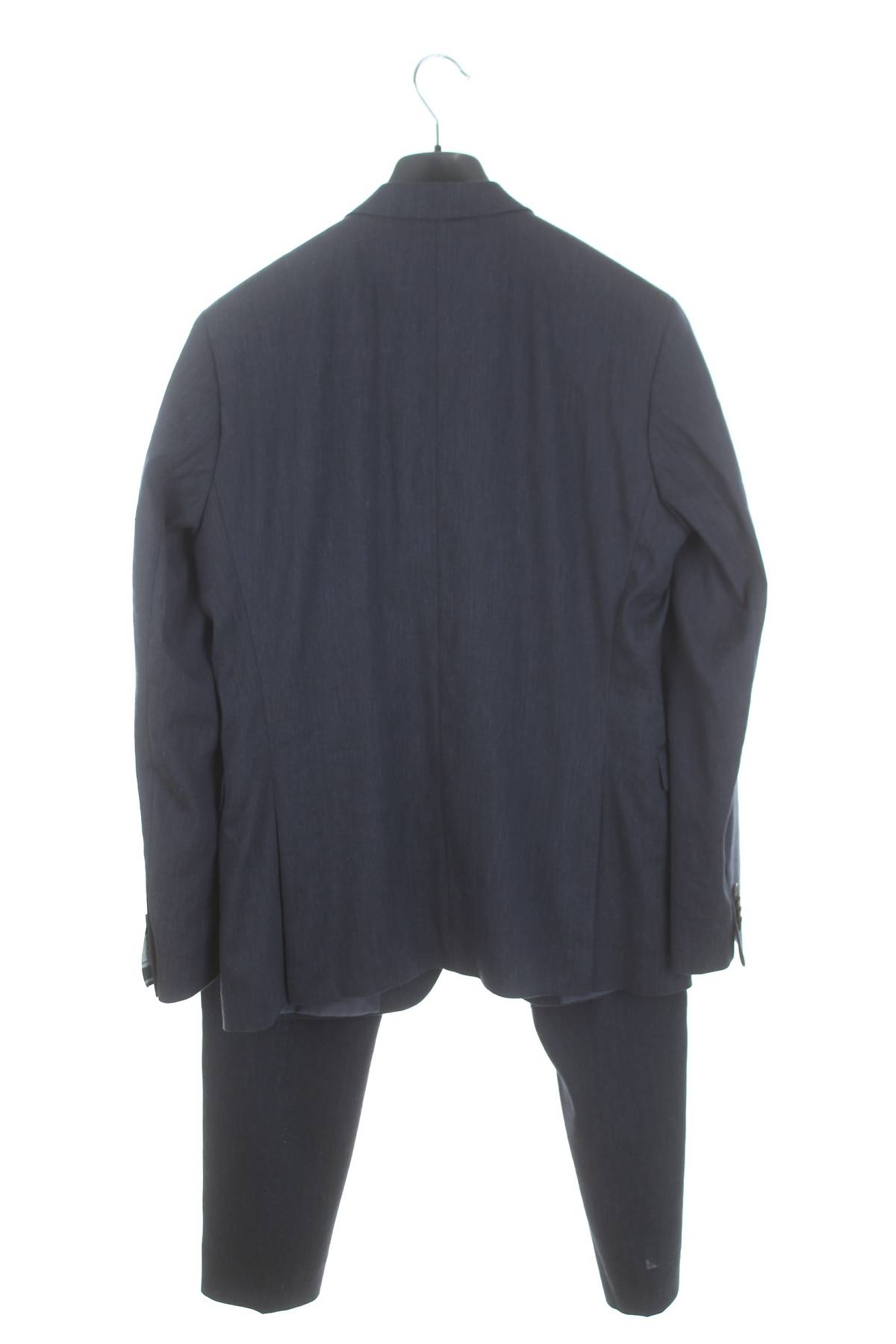 Мъжки костюм Esprit2