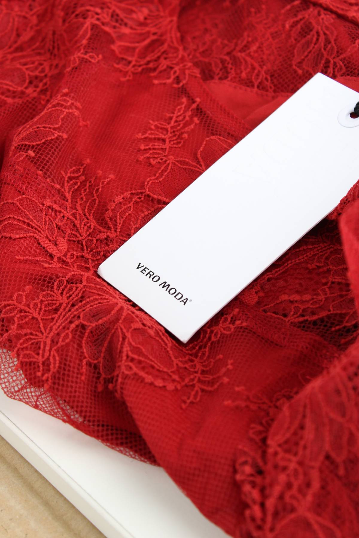 Рокля Vero Moda3