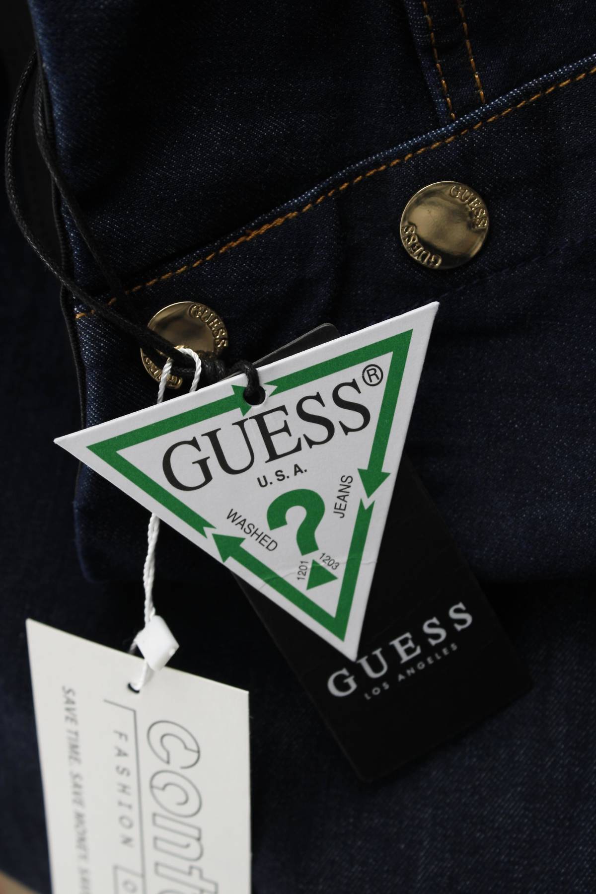 Φούστα Guess3