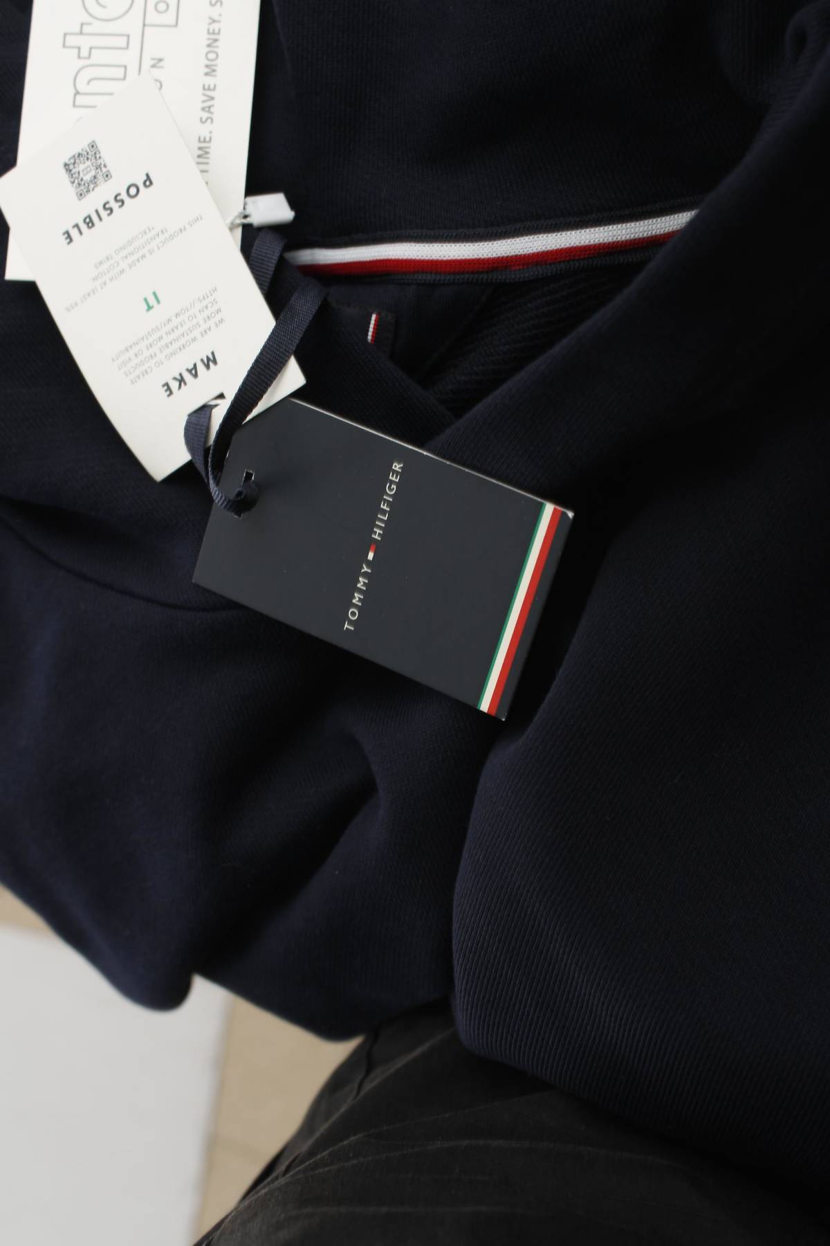 Παιδικό φούτερ Tommy Hilfiger3 - Contourshop.gr Παιδικό φούτερ Tommy Hilfiger3