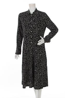 Φορέματα Tommy Jeans1