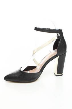 Дамски обувки ALDO2