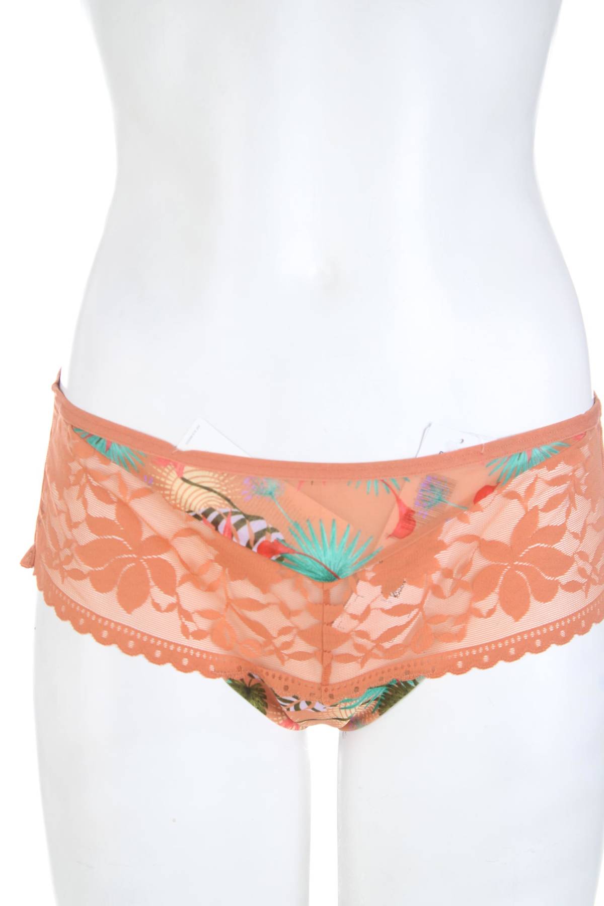 Бикини Triumph1