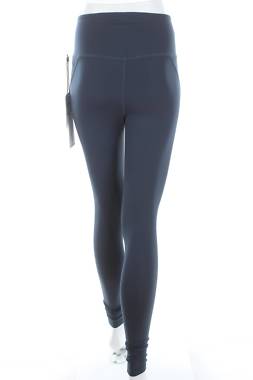 Дамски клин Girlfriend Collective2