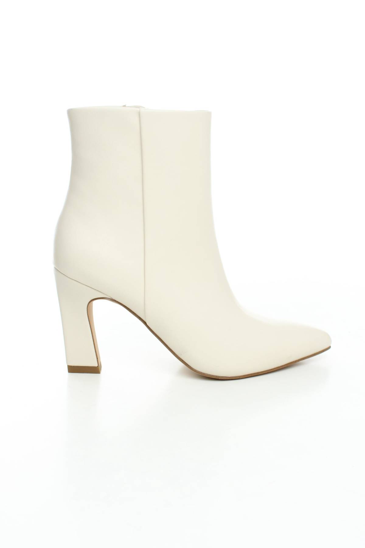 Дамски боти Madden Girl1