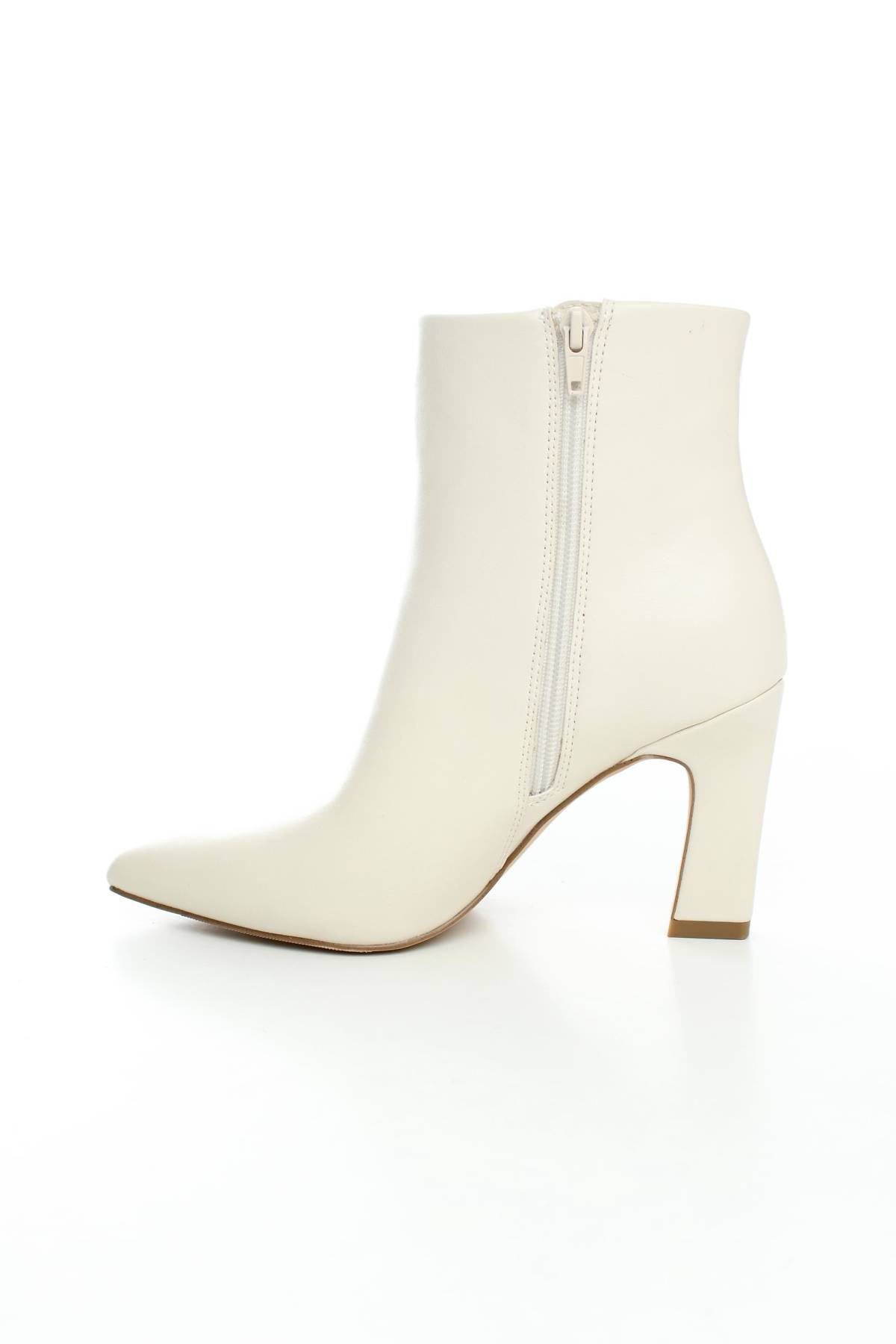 Дамски боти Madden Girl2