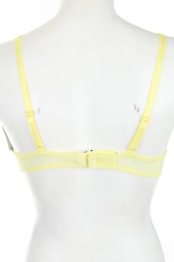 Сутиен Chantelle2