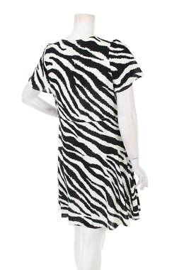 Рокля Vero Moda2