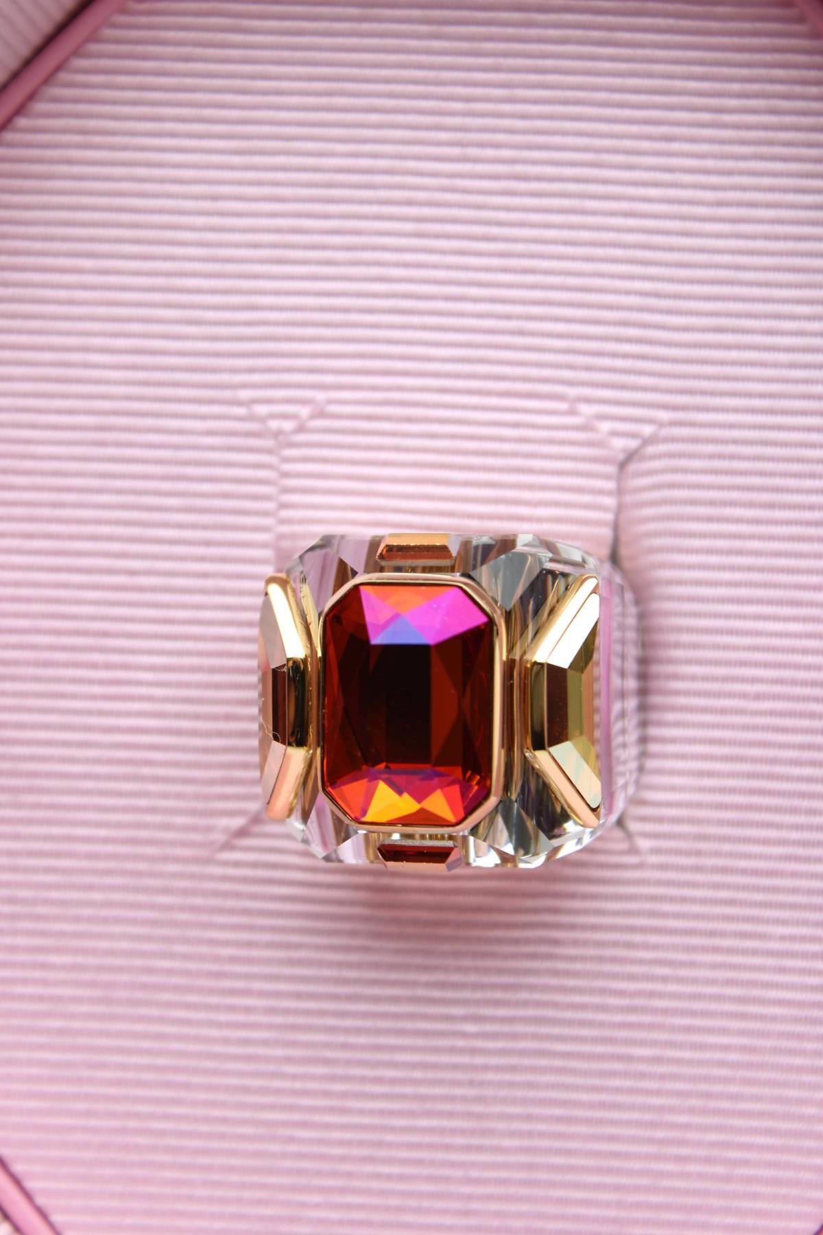 Пръстен Swarovski3