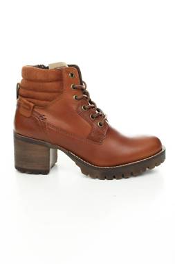 Γυναικεία μποτάκια Bullboxer1 - Contourshop.gr Γυναικεία μποτάκια Bullboxer1