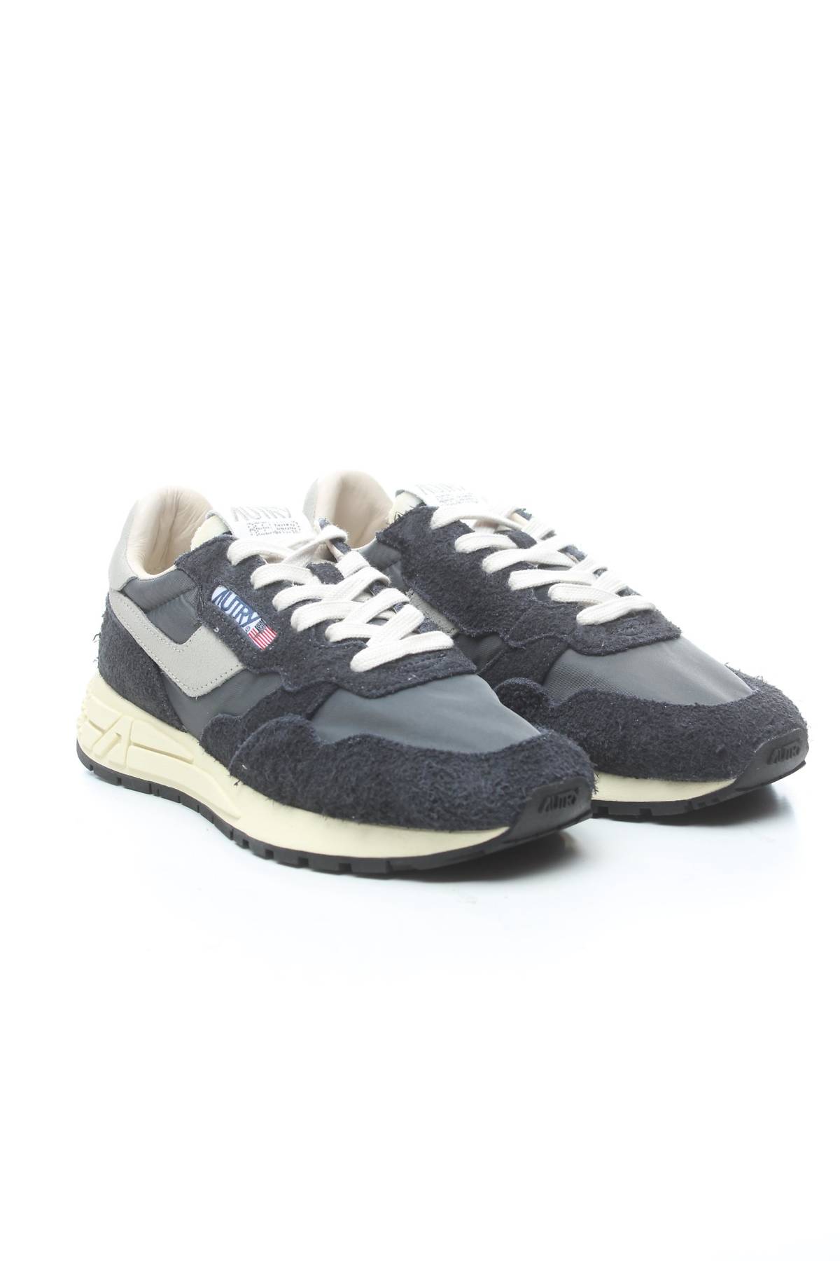 Маратонки Autry3