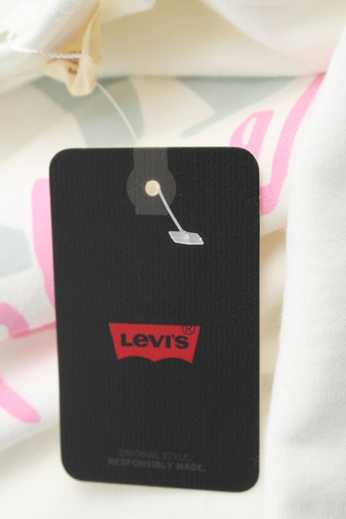 Дамска блуза Levi's3