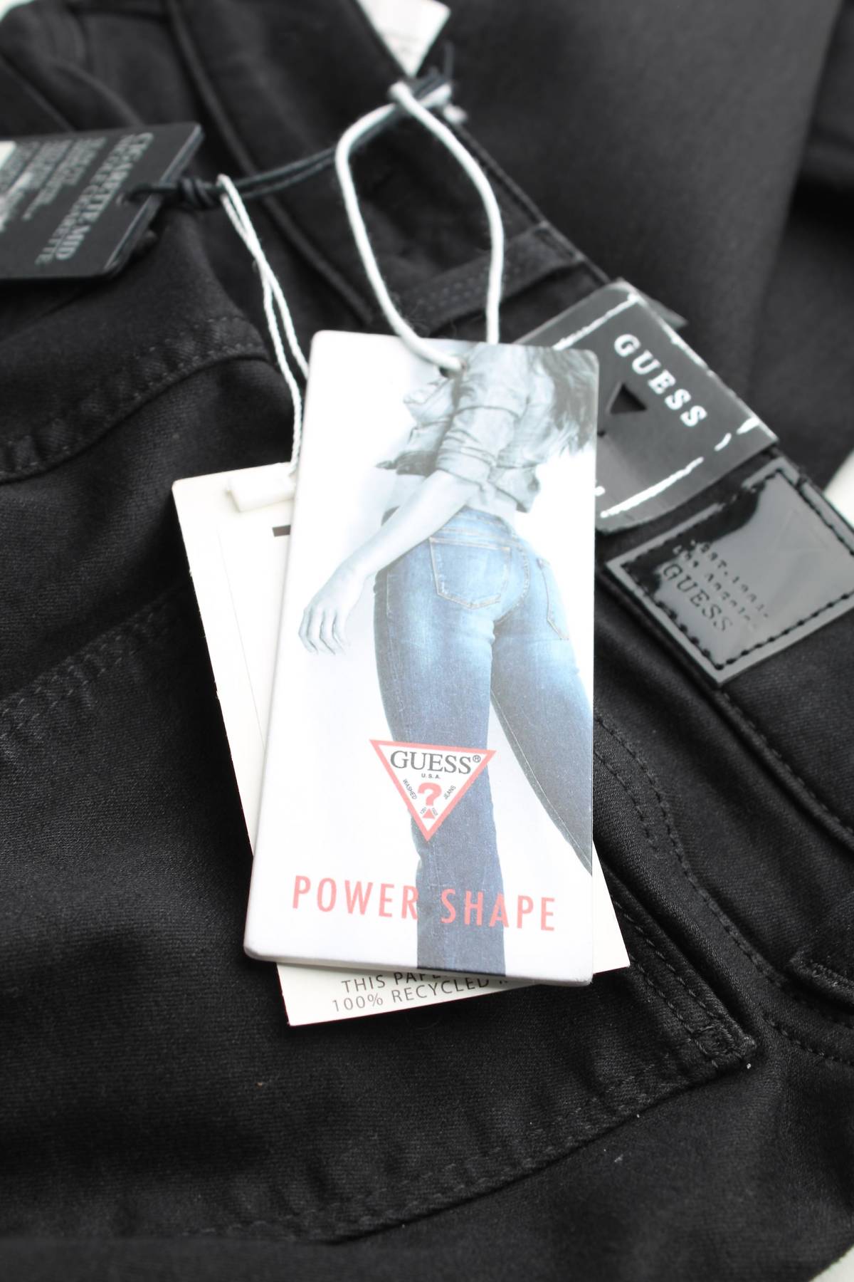 Γυναικεία τζιν Guess3