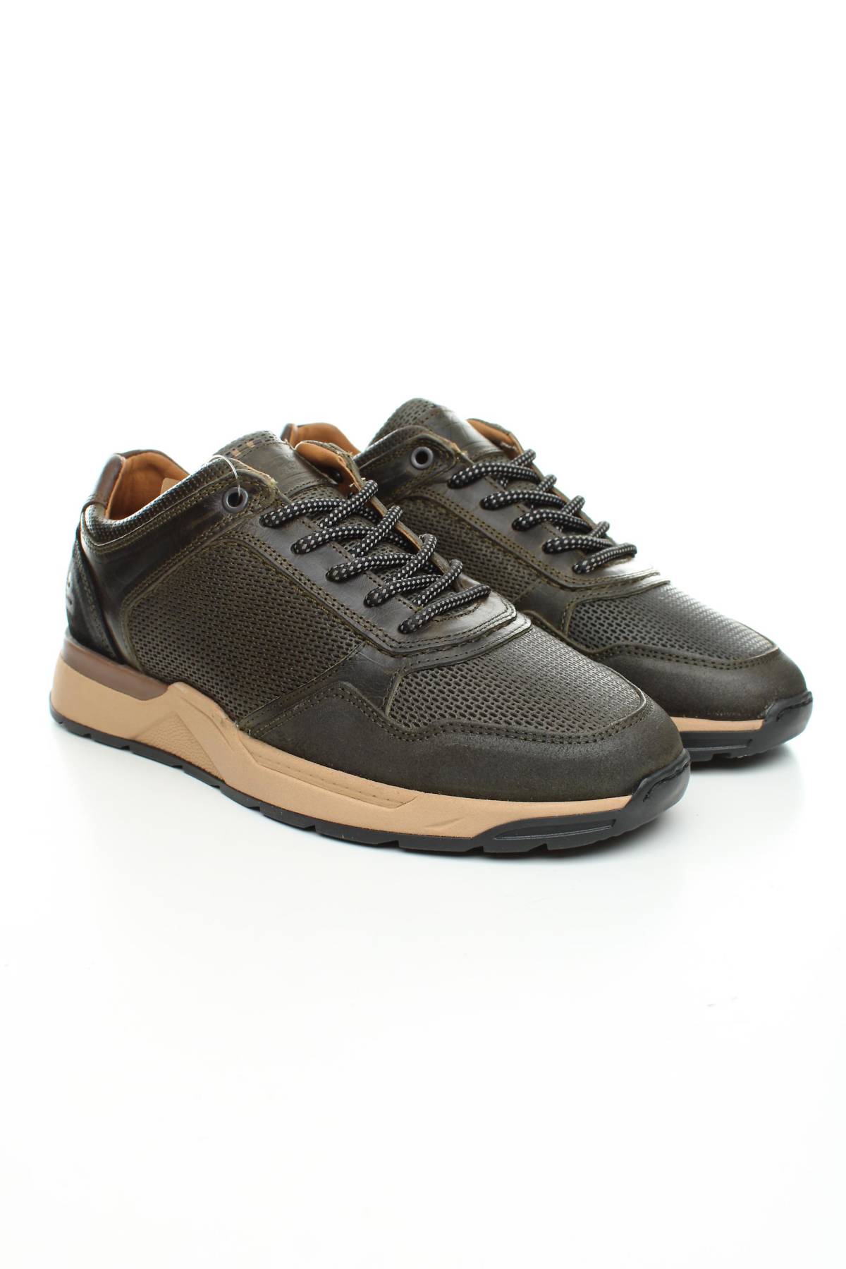 Мъжки обувки Bullboxer3 - Contour.bg Мъжки обувки Bullboxer3