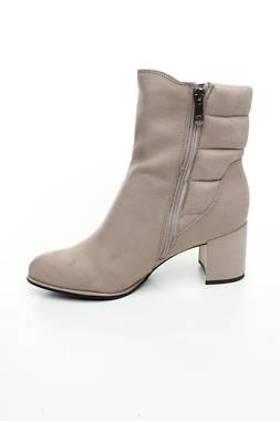 Дамски боти Marco Tozzi2 - Contour.bg Дамски боти Marco Tozzi2