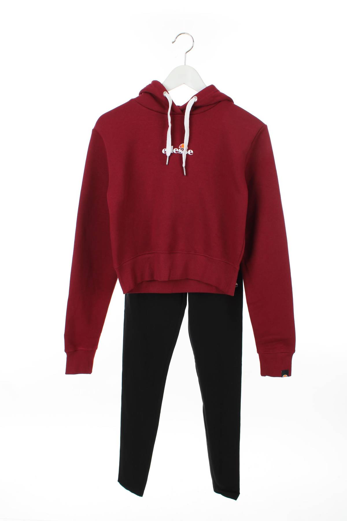 Дамски комплект Ellesse1