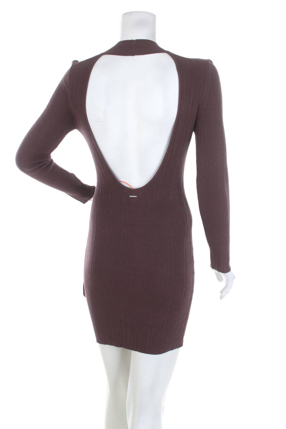 Рокля Superdry2