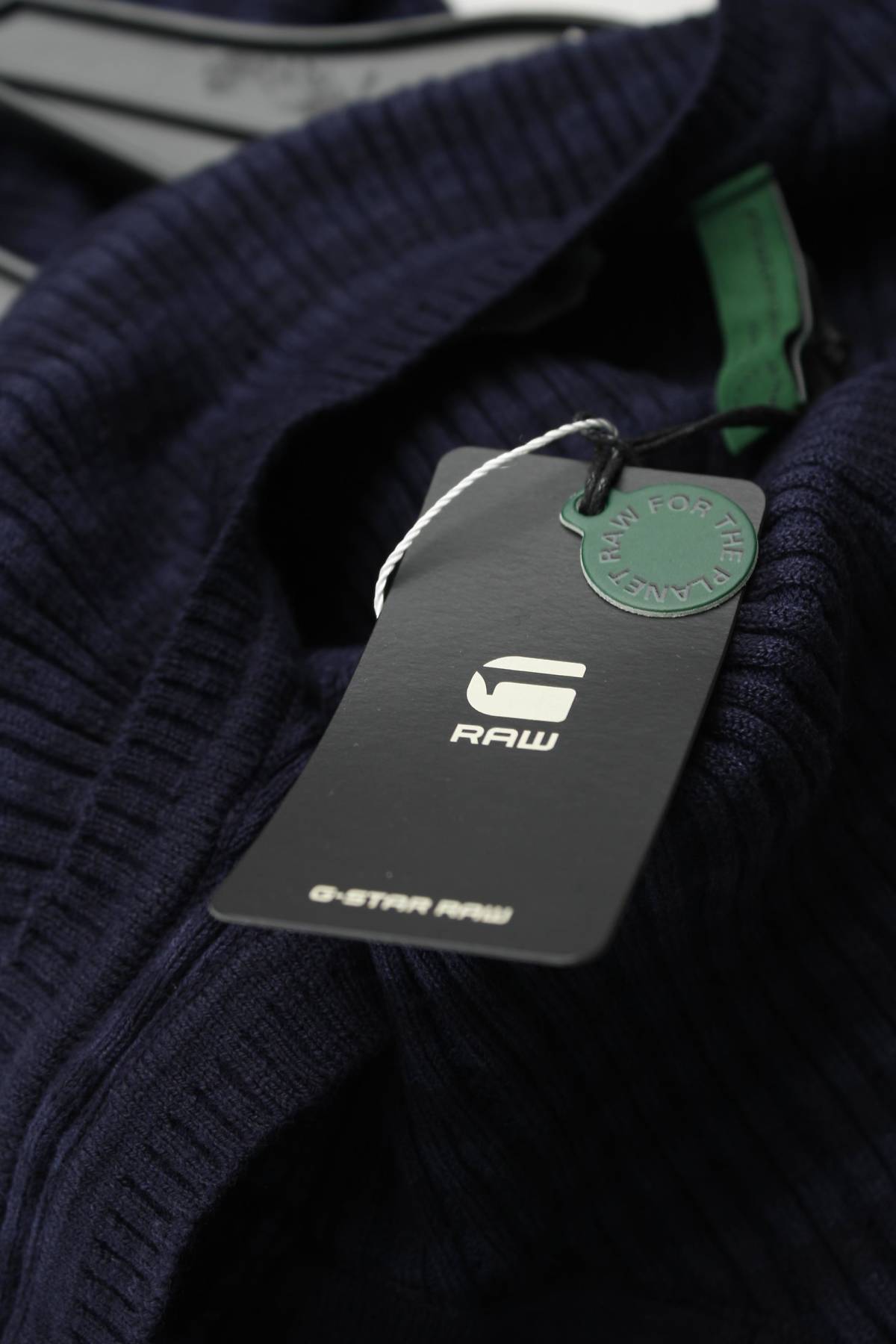 Дамски потник G-Star Raw3 - Contour.bg Дамски потник G-Star Raw3