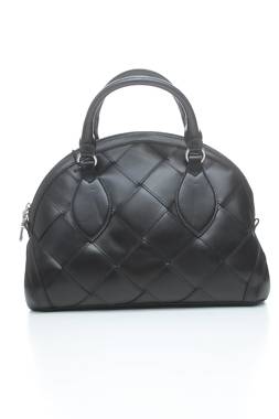 Γυναικεία δερματινή τσάντα Guess2