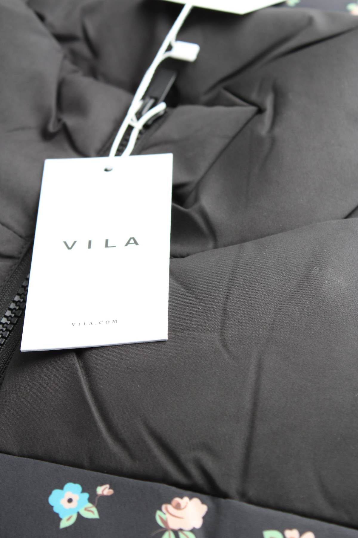 Γυναικεία γιλέκα Vila3