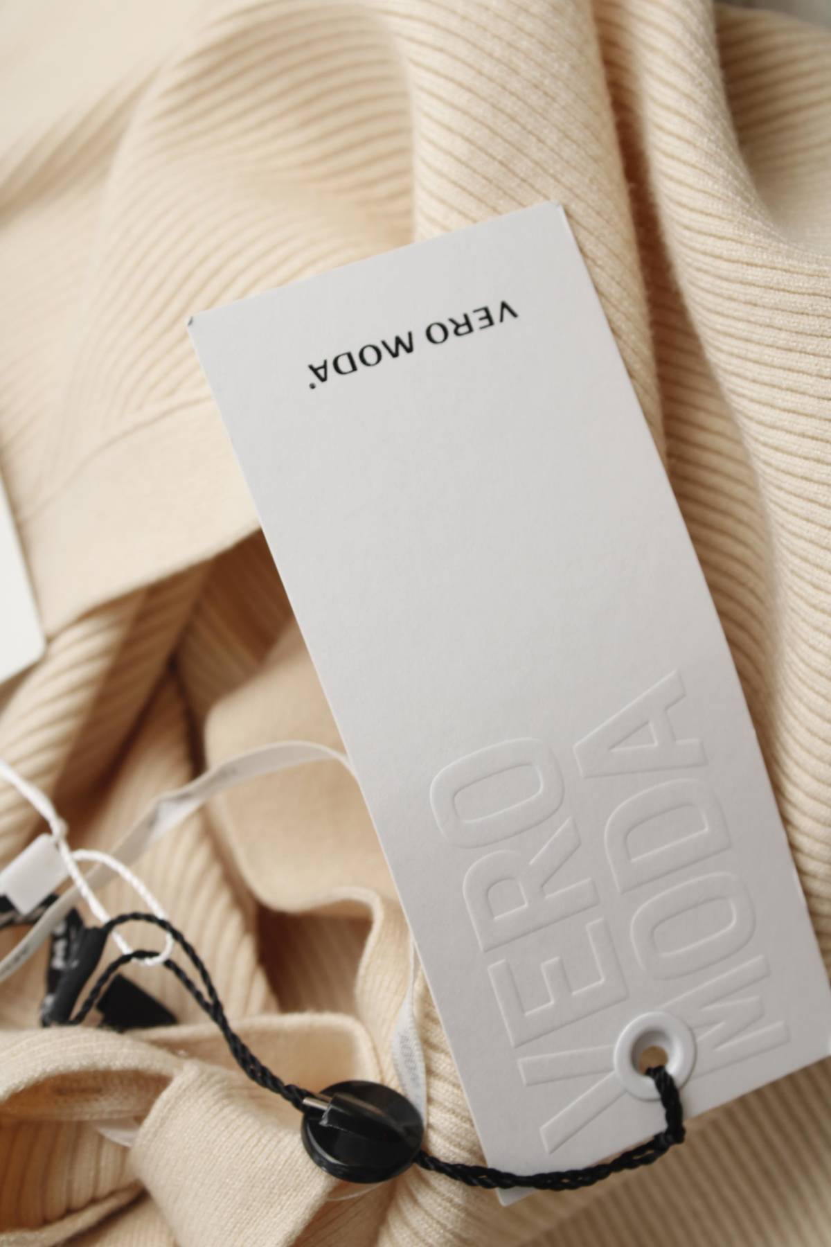 Γυναικείο πουλόβερ Vero Moda3 - Contourshop.gr Γυναικείο πουλόβερ Vero Moda3