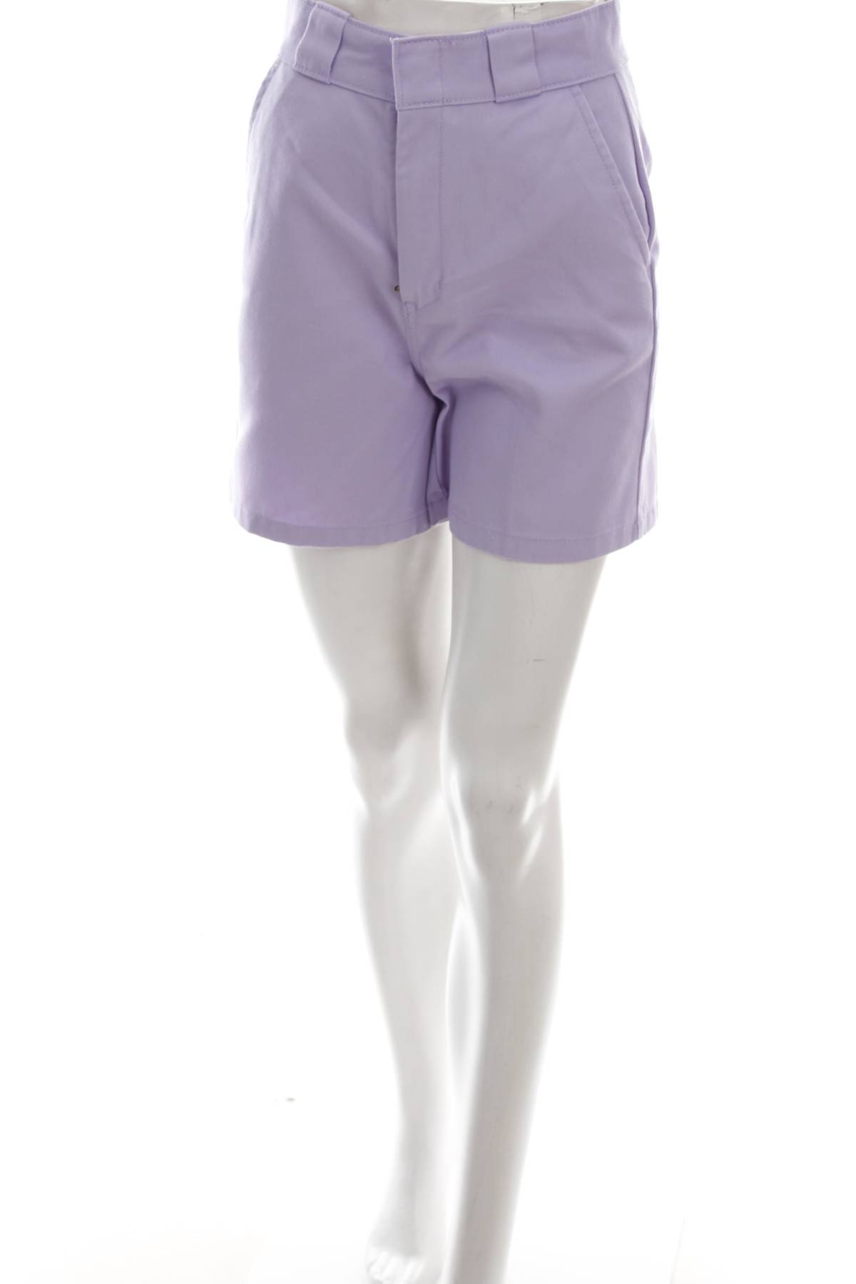 Дамски къс панталон Dickies1