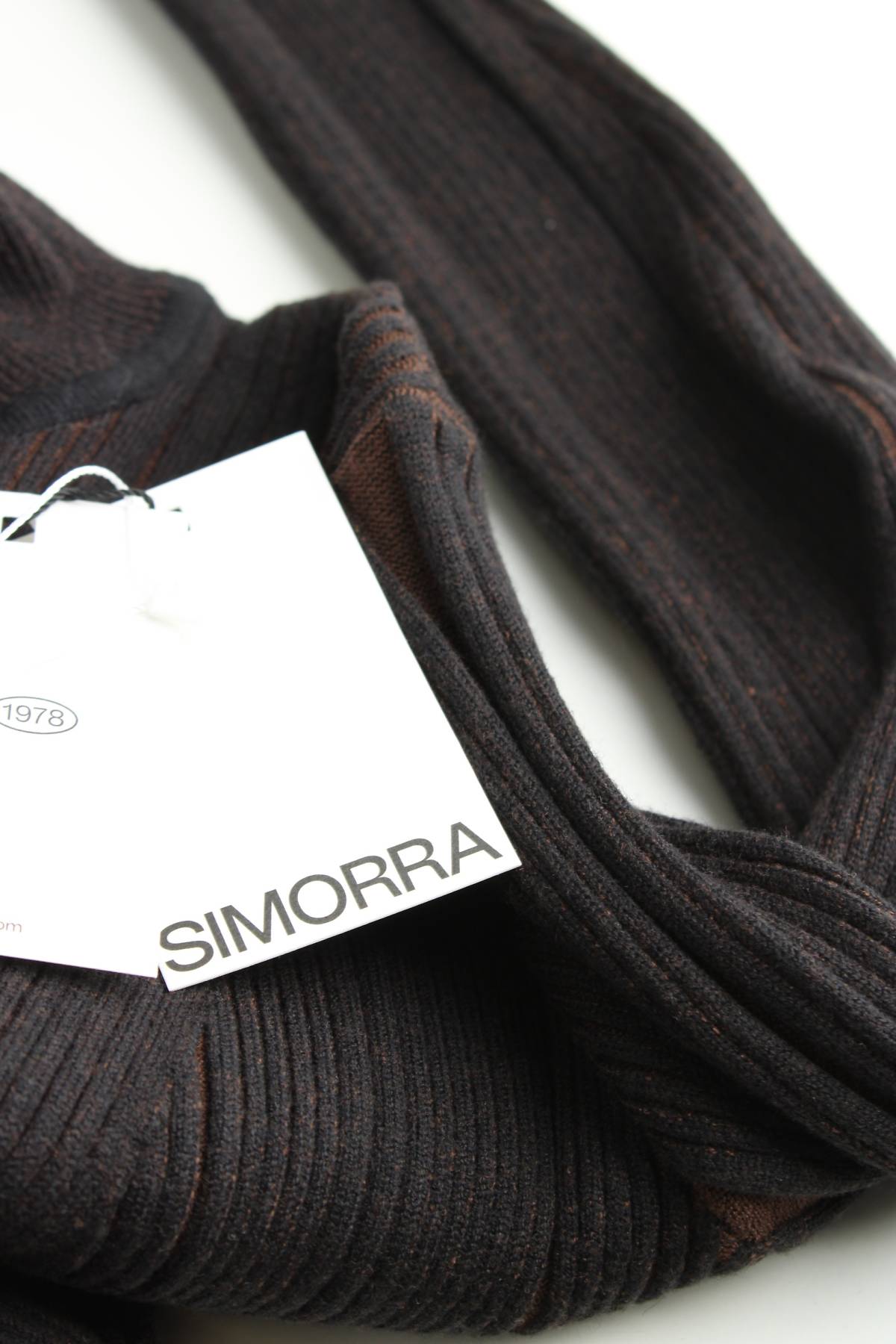 Дамски пуловер Simorra3