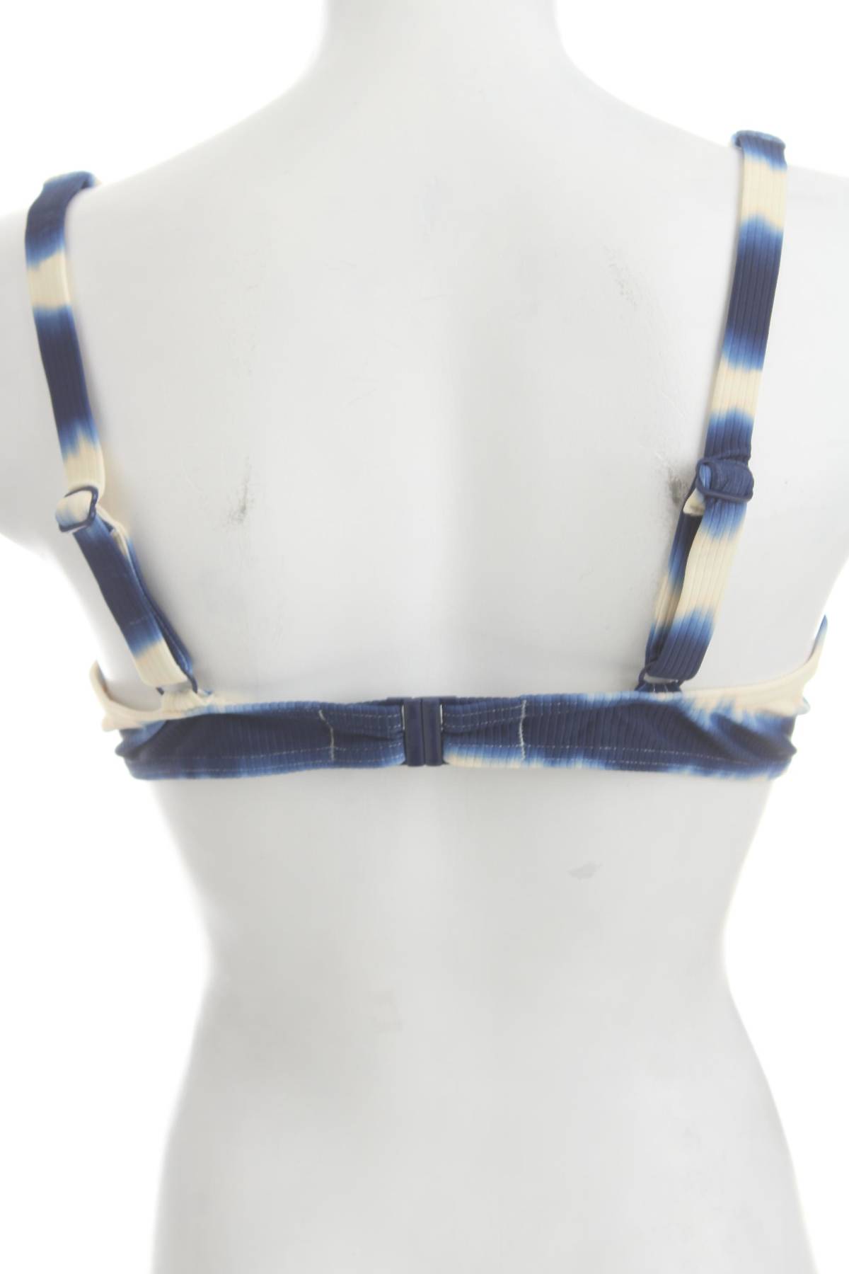 Бански горнище Triumph2 - Contour.bg Бански горнище Triumph2