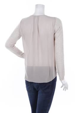 Дамска жилетка United Colors Of Benetton2 - Contour.bg Дамска жилетка United Colors Of Benetton2