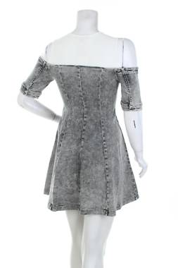 Рокля Vero Moda2